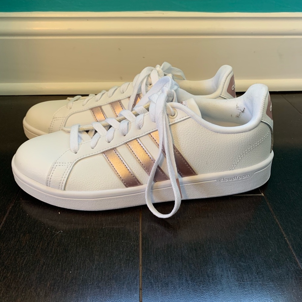 Adidas with rose gold stripes, NWOT